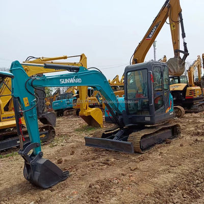Excavadora hidráulica de 6 toneladas SWE 60E cilindro hidráulico original en buen estado