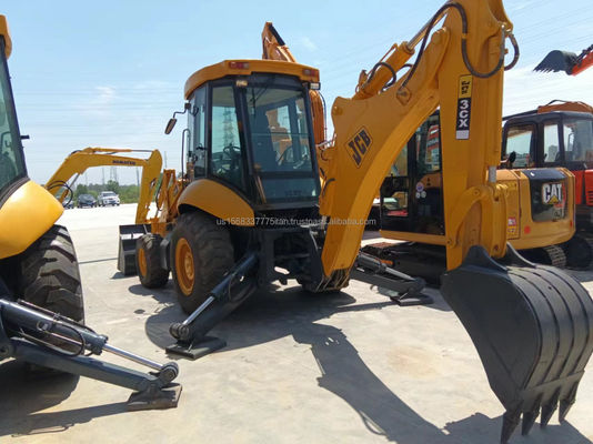 Cargador usado JCB 3CX Eficaz y barato para tiendas de materiales de construcción