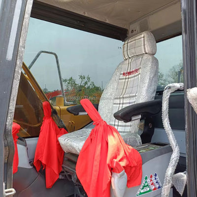 Excavadora Komatsu PC130 con bomba hidráulica original en buen estado en Shanghai