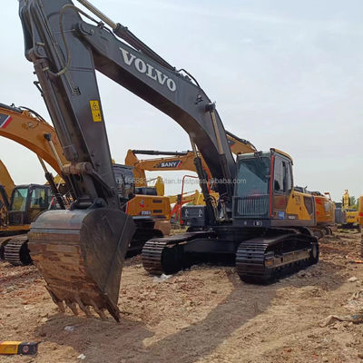 Excavadora VOLVO en buen estado con bomba hidráulica original y capacidad de cubo de 1.2M3