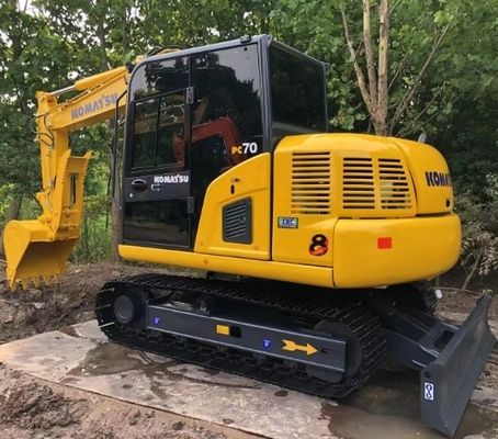 Excavadora de segunda mano Komatsu PC70 7T con capacidad de 0.2M3 y buenas condiciones de marcha