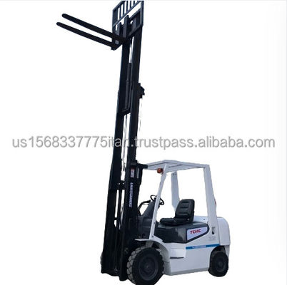 Japón TCM 2.5 toneladas Camión elevador usado 0-2000 Horas de trabajo 4500 KG Peso de la máquina