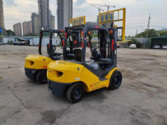 Ninguno Capacidad del cubo Usado 3 toneladas Komatsu Diésel montacargas 30 con válvula hidráulica original