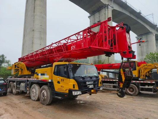 SANY grúa de 260 toneladas excelente rendimiento y bajas horas de trabajo para la construcción