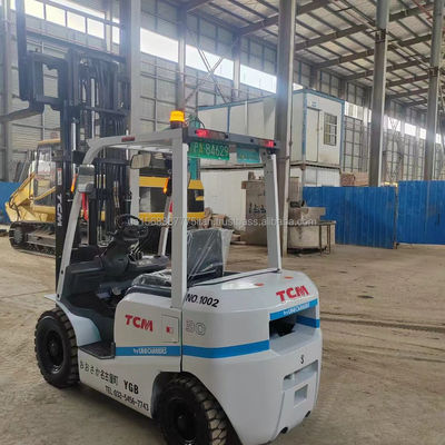 TCM 30 Camioneta de montacargas Máquina usada para tiendas de materiales de construcción Gran rendimiento