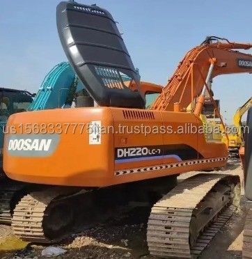 Excavadora Doosan DH220-7 Usada y en buen estado con válvula hidráulica original