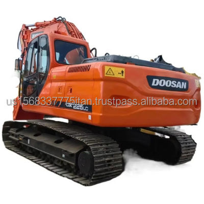 22.5 toneladas de peso de operación utilizado Doosan Dx225 excavadora para sus necesidades de construcción