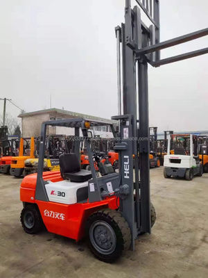 Potente carretilla elevadora Heli K30 con máquinas usadas y opciones eléctricas diesel