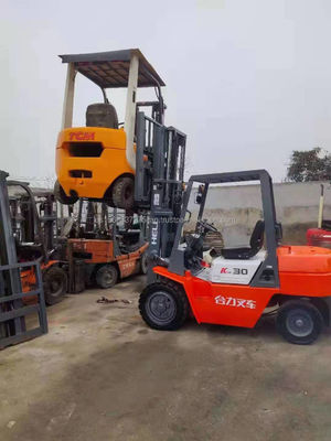 Potente carretilla elevadora Heli K30 con máquinas usadas y opciones eléctricas diesel