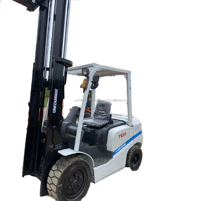 Gran rendimiento del montacargas usados TCM 30 con motor diesel y longitud de tenedor de 1000 mm