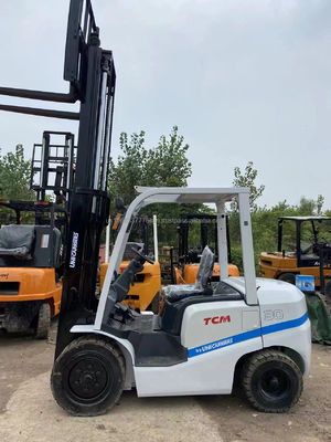 Gran rendimiento del montacargas usados TCM 30 con motor diesel y longitud de tenedor de 1000 mm