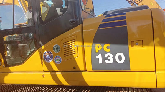 Excavadora Komatsu PC130 con bomba hidráulica original y buen rendimiento en Shanghai