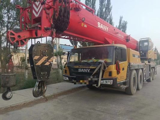 Grúa SANY de 80 toneladas con capacidad de carga nominal de 80 toneladas y otra bomba hidráulica