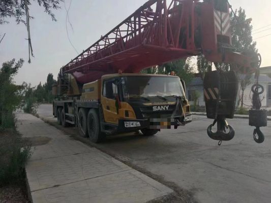 Grúa SANY de 80 toneladas con capacidad de carga nominal de 80 toneladas y otra bomba hidráulica