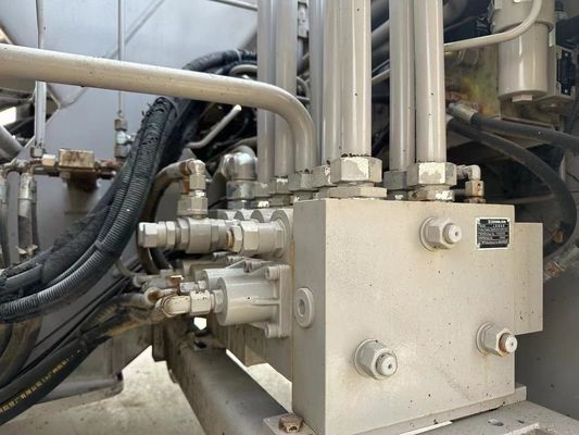 Gran grúa Zoomlion de 25 toneladas con 1000-1500 horas de trabajo y otra bomba hidráulica