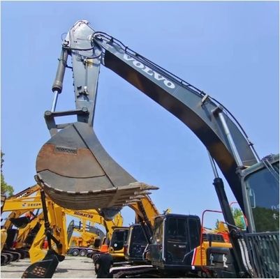 Excavadora VOLVO EC290 con cilindro hidráulico