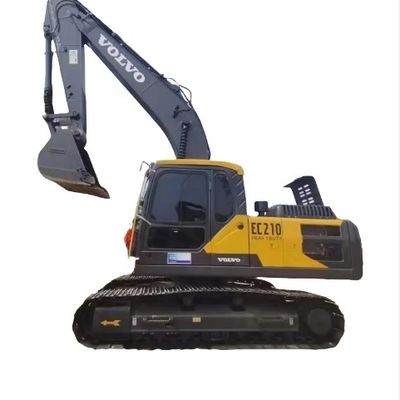 Excavadora Volvo 210 usada 2016 Equipada con válvula hidráulica original en el puerto de Shanghai