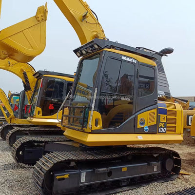 Shanghai buena excavadora usada Komatsu PC130 con 13000 KG de peso y 48 kW de potencia