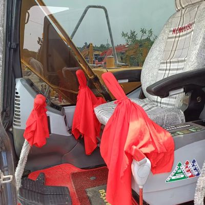 Peso de trabajo de 13 toneladas Excavadora usada Komatsu PC130 con válvula hidráulica original