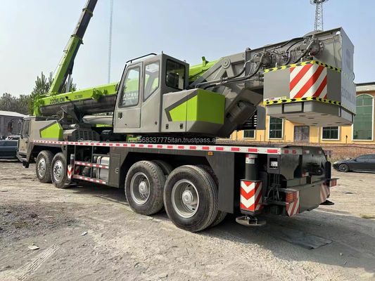 2016 año usado Zoomlion 70 grúa de toneladas Excelente rendimiento para la máquina de construcción