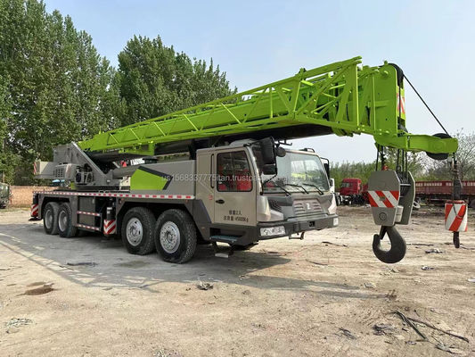 2016 año usado Zoomlion 70 grúa de toneladas Excelente rendimiento para la máquina de construcción