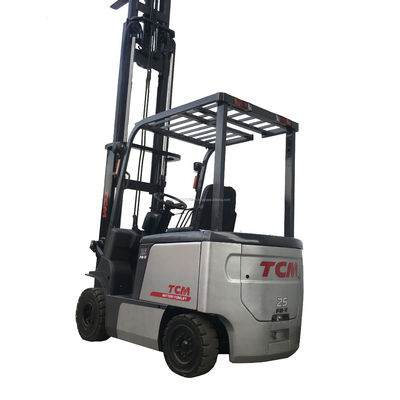 TCM 25 4.5m 2.5ton Usado carretilla elevadora 2012 máquina usada para un gran rendimiento