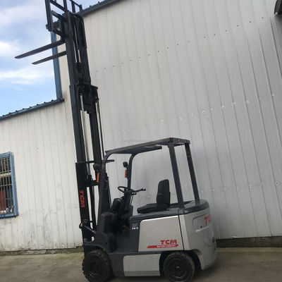 TCM 25 4.5m 2.5ton Usado carretilla elevadora 2012 máquina usada para un gran rendimiento