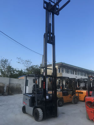 Camión elevador TCM 20 usado y en excelentes condiciones con motor diesel/eléctrico/propano