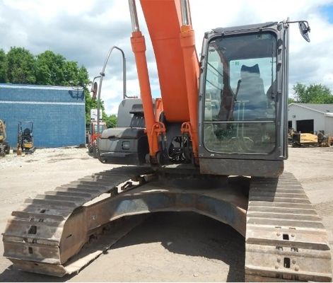 Excavadora Hitachi ZX240 de 24 toneladas con capacidad de cubo de 1.2M3 y rendimiento perfecto