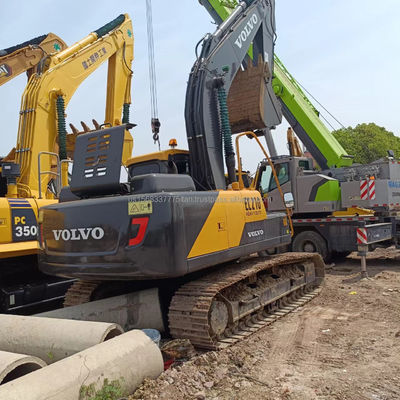 Excelente estado Excavadora VOLVO EC210 de 21 toneladas con capacidad de cubo de 1.2M3 y 119 kw