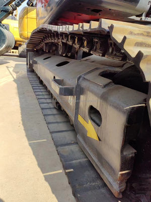 Pintura original de la excavadora Doosan DX225 de 22.5 toneladas utilizada para trabajos de construcción en 2016