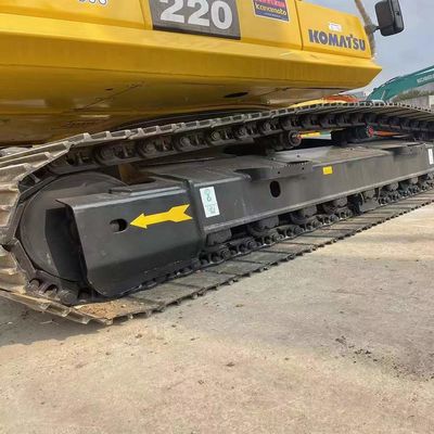Excavador PC220 de Komatsu usado con capacidad de cubo de 1.2M3 y 119 kw de potencia a un precio asequible