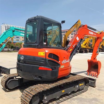 Excavadora Kubota KX U55 y gran rendimiento para los requisitos de sus clientes