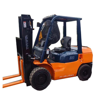 TOYOTA 7F30 carretillas elevadoras para tiendas de materiales de construcción Gran eficiencia Largo del tenedor 1000MM